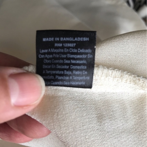 HARVE Benard cream blouse shirt with lace. Size XL. - Picture 7 of 7